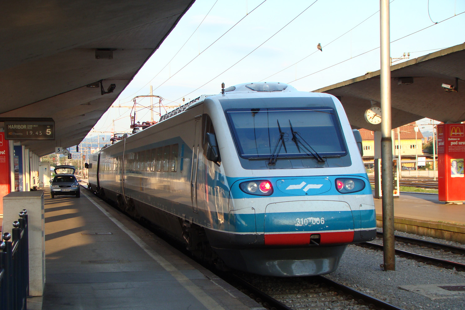 Slovenske železnice: Slovenian Railways Is Bad