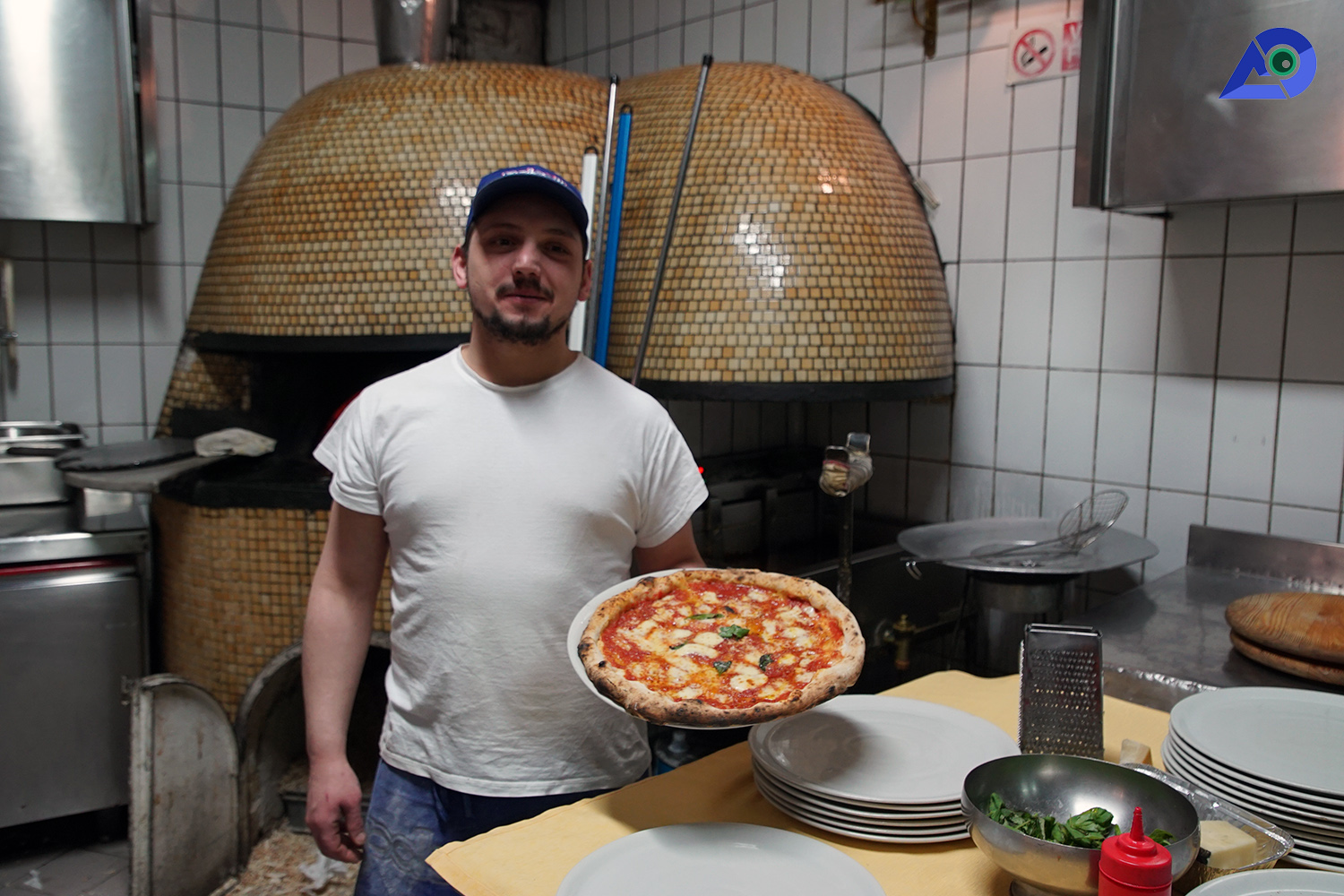 Discovering Naples Through Pizzas: A Tasty Guide | Pizza
